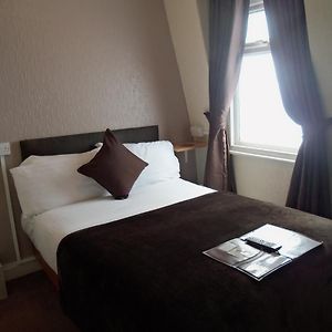Budget Double Room Private Bathroom